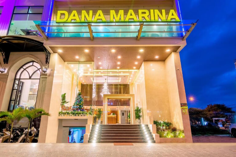 Khách Sạn Dana Marina - điểm nghỉ dưỡng nổi tiếng bởi các dịch vụ chất lượng hàng đầu.