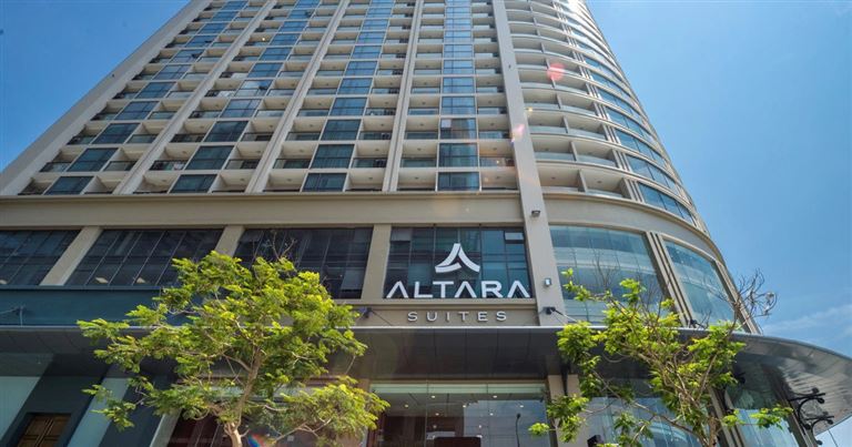 Altara Suites Đà Nẵng là khách sạn Đà Nẵng sở hữu nét kiến trúc độc đáo, số lượng phòng lớn và đa dạng dịch vụ tiện ích. 