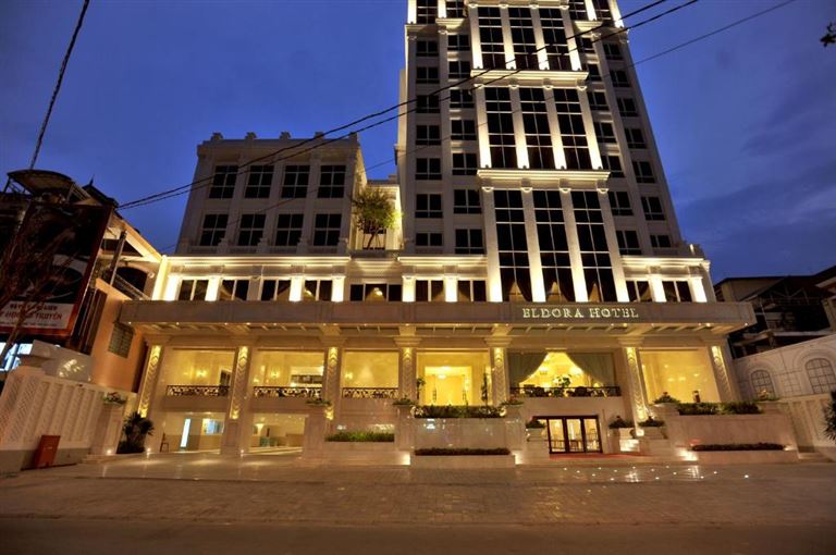 Khách sạn Eldora Hotel gây ấn tượng với phong cách thiết kế boutique độc đáo, trang trí nội thất sang trọng, quý phái. 