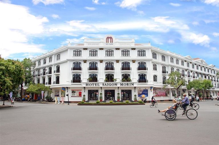 Saigon Morin Hotel tọa lạc ở vị trí tuyệt vời nhất với 4 mặt tiền thuộc các giao lộ huyết mạch.