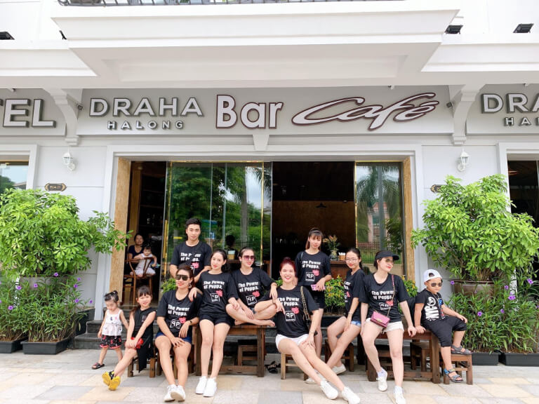 Khách sạn Draha Halong Hotel tạo nhiều góc sống đẹp bởi thiết kế xanh.