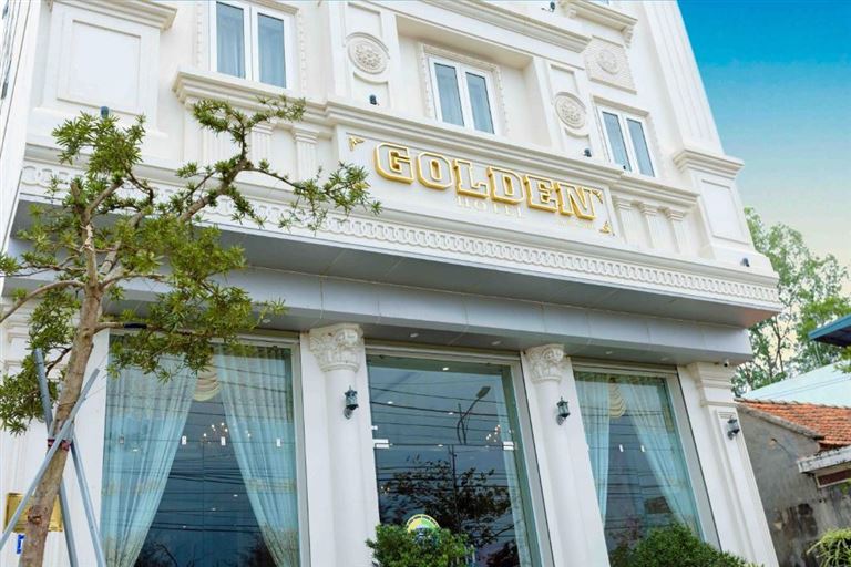 Khách sạn Golden Coto Hotel là một khách sạn Cô Tô đẳng cấp 3 sao nổi tiếng bậc nhất, được khách hàng đánh giá cao. 