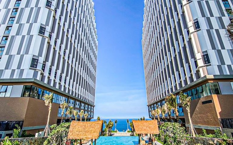Khách sạn Mũi Né 5 sao Apec Mandala Cham Bay Mui Ne hứa hẹn sẽ là địa điểm nghỉ dưỡng đáng trải nghiệm nhất. 