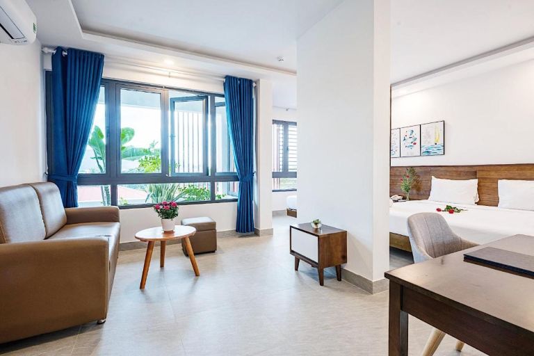 Phòng Suite tại Khách Sạn Nicobar Côn Đảo là biểu tượng của sự xa hoa và tiện nghi tối đa.