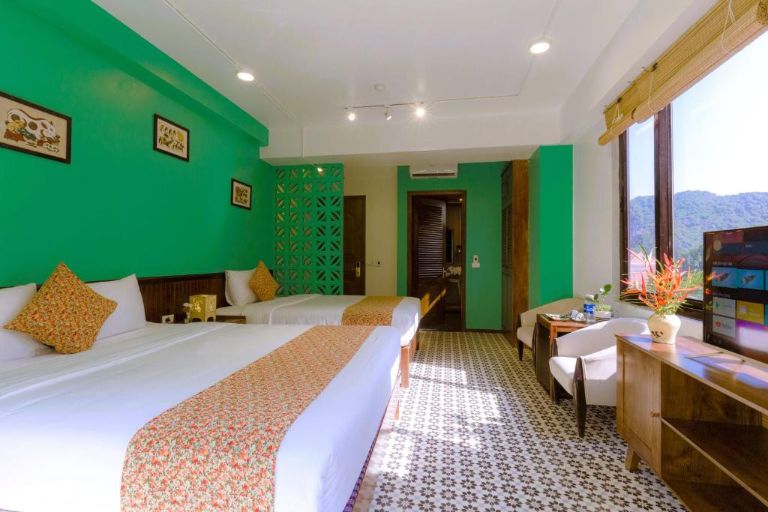 Phòng ở Tam Coc Lion Kings Hotel & Resort có không gian mở gần gũi với thiên nhiên (nguồn: Booking.com).