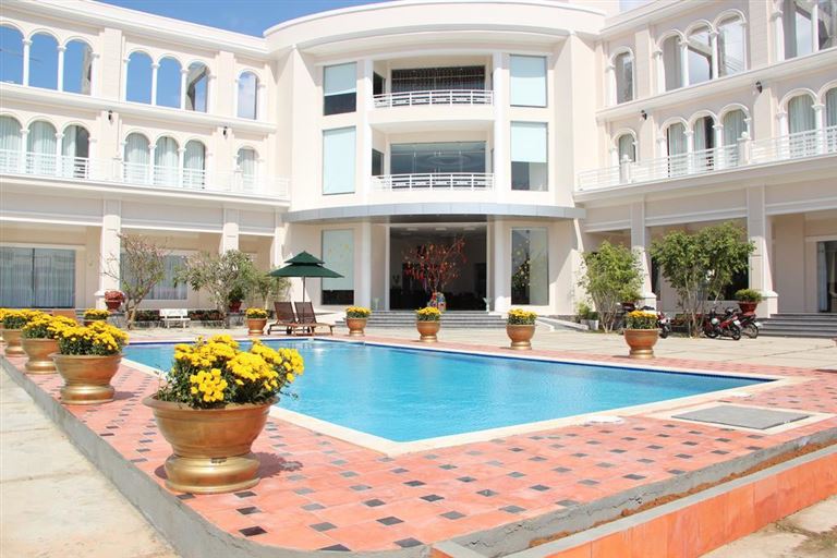 Châu Thành Hotel là một trong những khách sạn Ninh Thuận gần biển được du khách tin tưởng lựa chọn khi du lịch Ninh Thuận. 