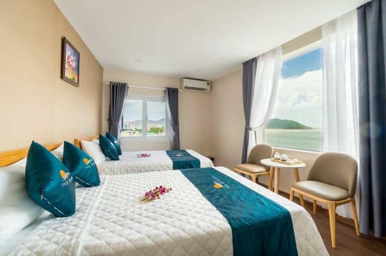 Khách sạn Quy Nhơn giá rẻ này có các phòng ngủ tiện nghi, rộng rãi và vô cùng thoải mái. 