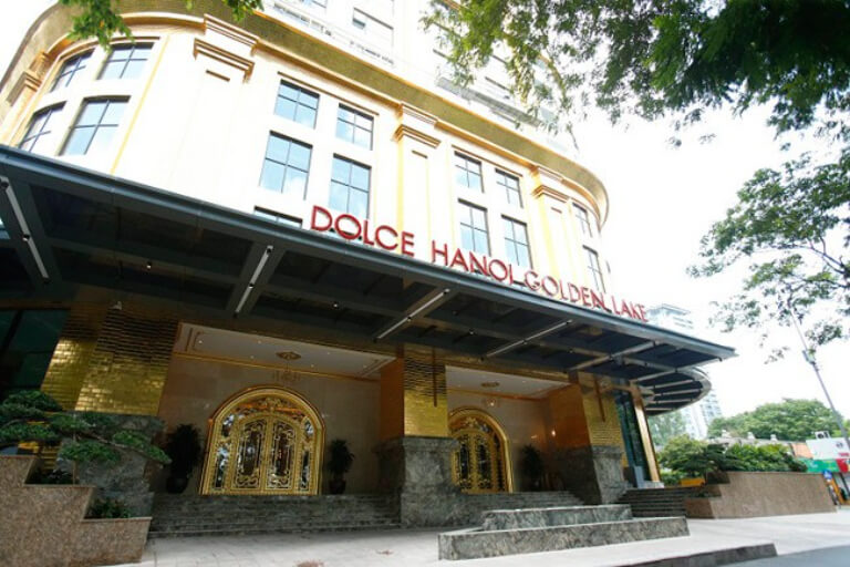 Dolce by Wyndham Hanoi Golden Lake là điểm nghỉ dưỡng được đánh giá cao về phong cách thiết kế mới lạ. 