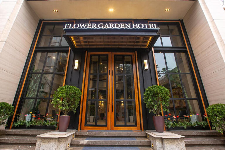 Flower Garden Hotel là điểm nghỉ dưỡng 4 sao được nhiều du khách yêu thích tại Hà Nội.