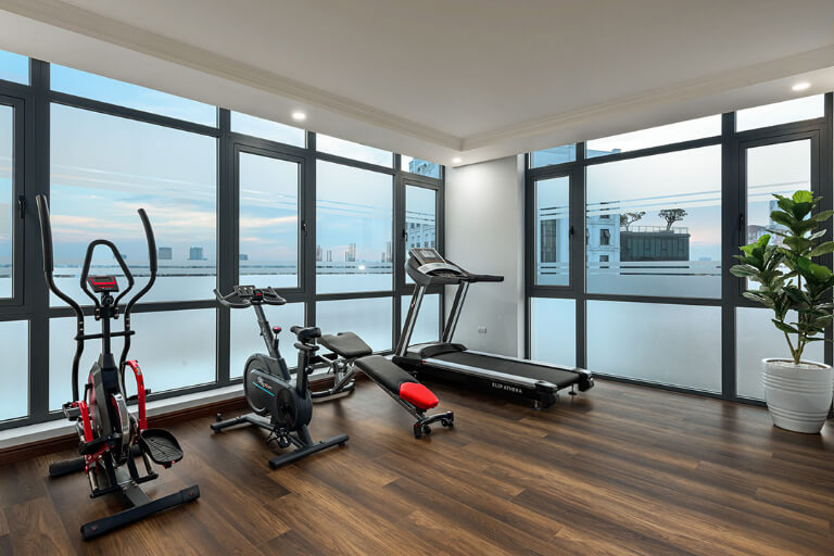 Phòng tập gym mang thiết kế mở trên tầng 9 siêu đẹp.