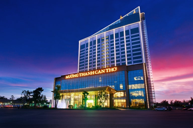 Mường Thanh Luxury Cần Thơ Hotel là một trong 3 khách sạn nằm ở vị trí trung tâm nhất của thành phố Cần Thơ