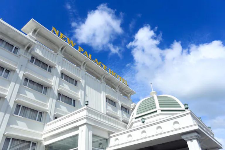 Khách sạn New Palace Bạc Liêu là một lựa chọn tuyệt vời tại thành phố Bạc Liêu (nguồn: Booking.com).