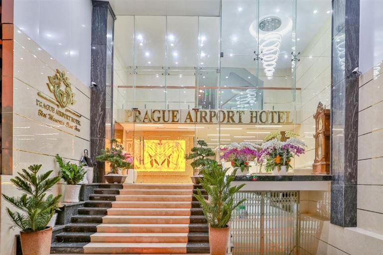 Khách sạn Prague Airport Hotel gây ấn tượng với phong cách thiết kế hiện đại pha lẫn cổ điển đẹp mắt. 