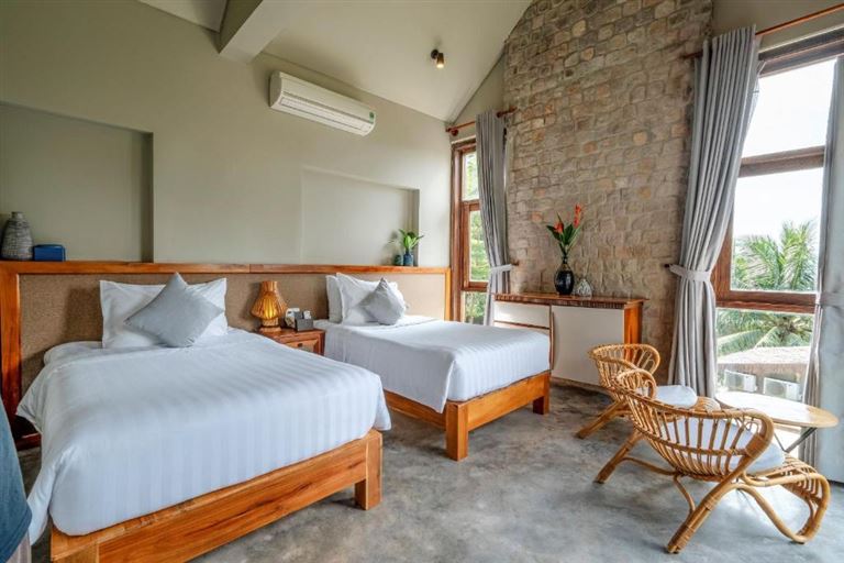 M Village Phú Quốc sở hữu hạng nhà M có diện tích lớn nhất resort và sở hữu tầm nhìn toàn cảnh ra hồ bơi và khu vườn. 