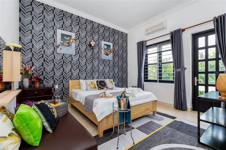 Palm Villa Vũng Tàu cung cấp các phòng đơn rộng rãi, là không gian riêng tư cho nhóm khách nhỏ 2- 3 người. 