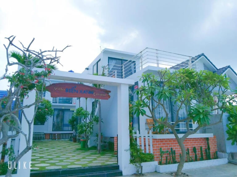 Villa Biển Xanh 2 sở hữu vị trí đẹp, thuận tiện cho bạn vui chơi chợ đêm.