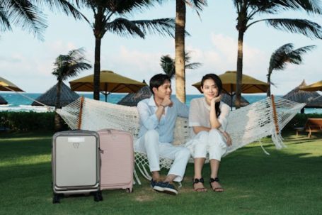 Phân biệt vali chính hãng và hàng nhái: 7 dấu hiệu người mua nên kiểm tra