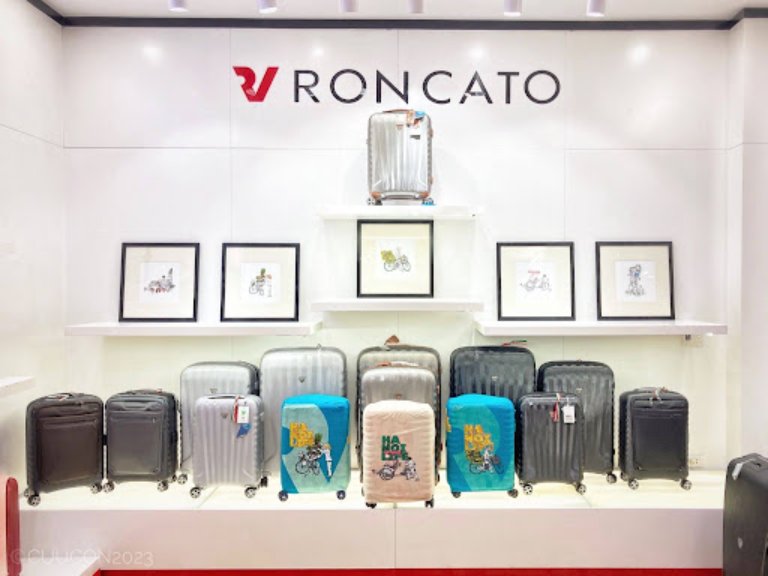 KOS Shop là nhà phân phối chính hãng của thương hiệu Roncato đến từ Ý